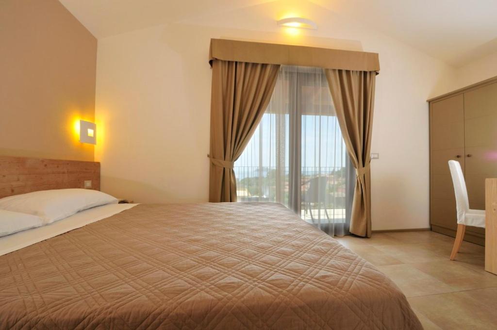 B&B Le Cale Санта-Марія-Наваррезе Екстер'єр фото