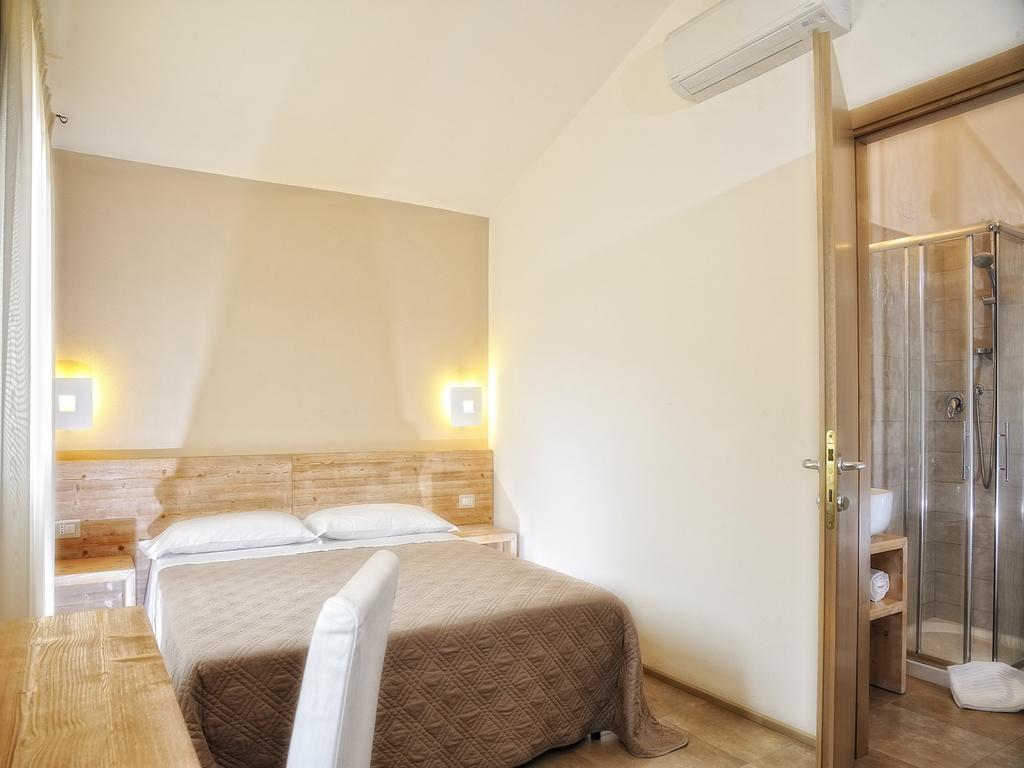 B&B Le Cale Санта-Марія-Наваррезе Екстер'єр фото